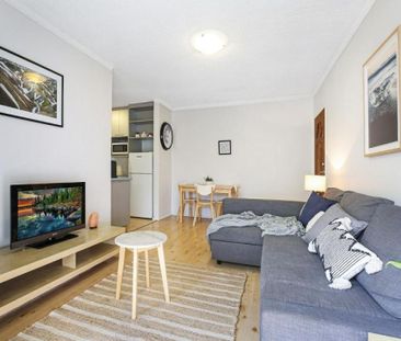 3 / 15 Gilmore Street, West Wollongong, NSW 2500 - Photo 3