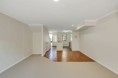 16/77 Lindsay Street, East Toowoomba - Photo 2