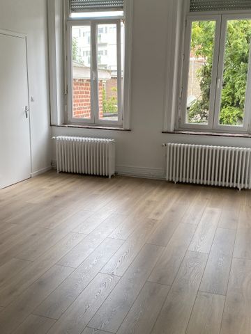 Location Appartement 2 pièces 55m² - Photo 5