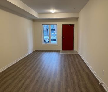 For Lease - 2635 William Jackson Drive Unit# 606, Pickering, Ontario - Photo 3