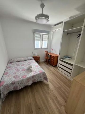 Calle Diego de Almaguer, Málaga, Andalusia 29006 - Photo 4