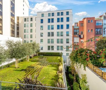 1 Bedroom Apartment with swimming pool, Avenida da Liberdade, Lisboa - Photo 2