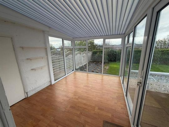 2 bedroom detached bungalow to rent - Photo 1