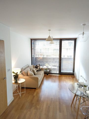 1 Bed Flat, Amelia Street, SE17 - Photo 2