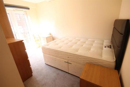 5 bedroom apartment to rent - Photo 5