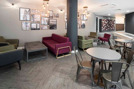 Standard Studio - Photo 5