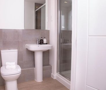 2 bedroom flat to rent - Photo 6