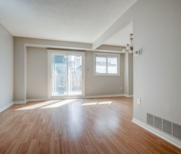 For Lease - 2411 Sovereign Street Unit# 1, Oakville, Ontario - Photo 2
