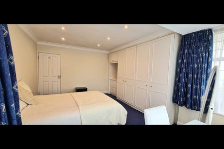 Room in a Shared House, Woodcock Hill, HA3 - Photo 3