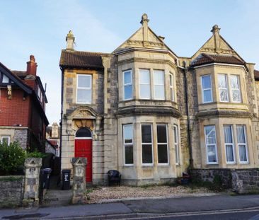 Weston-Super-Mare - Photo 1