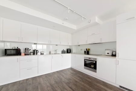 3 bedroom apartment - Photo 2