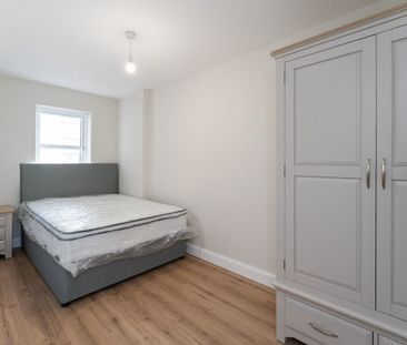 507 College Court Central, Belfast BT1 6BZ - Photo 2