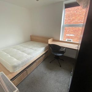 Flat 3 The Rayner Building – 1 Bed - Photo 2