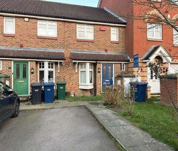 Double Bedroom House With Garden - Magnolia Gardens, Edgware, HA8 - Photo 5
