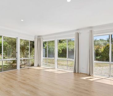 28 Aitken Street, Sunbury, VIC 3429 - Photo 2