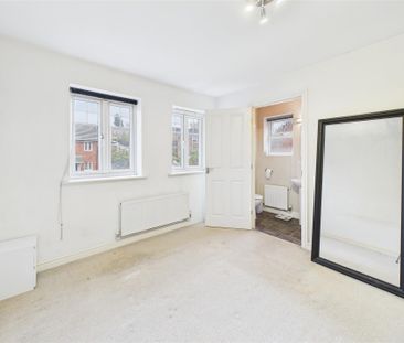 2 bedroom Town house to rent - Photo 6