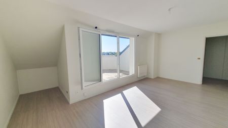 T3 de 67 m² séjour avec terrasse - Photo 2