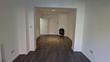 Grosvenor Road, Handsworth, Birmingham, West Midlands, B20 - Photo 3