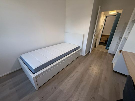 Studio refait à neuf meublé - proche gare - Tours centre - Photo 1