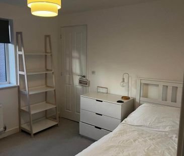 2 bedroom apartment to rent - Photo 3