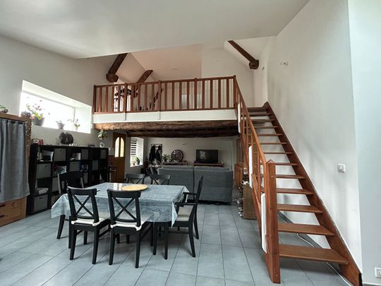 Location Maison 6 pièces 144m² MELESSE 35520 - Photo 1