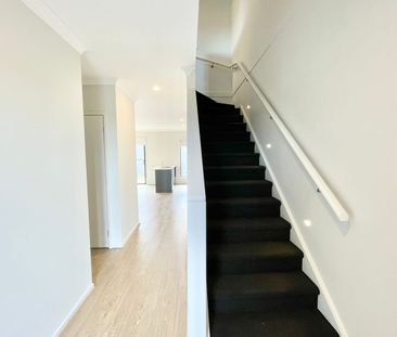 Contemporary 4-Bedroom Home in the Heart of Woodlea Estate - Photo 6