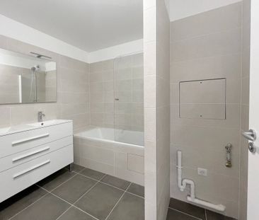 Rental Apartment Paris 18th Chapelle - Photo 6