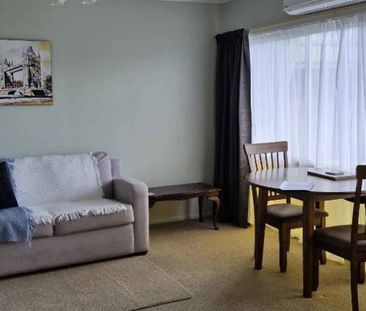 Furnished Self-Contained Unit - Photo 3