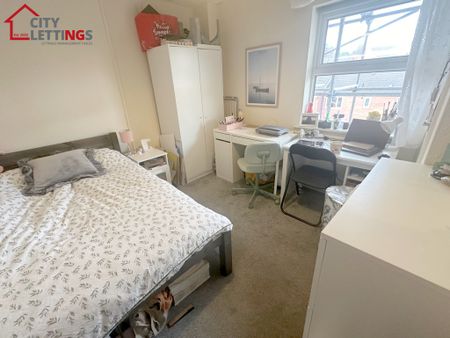 1 Bedroom Shared House - Photo 4