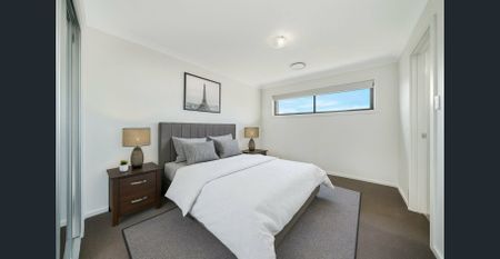 Modern 5 Bedroom Family Home in a Quiet Leppington Location - Photo 5