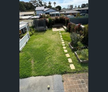 11 Black Swan Street, Berkeley Vale, NSW 2261 - Photo 2