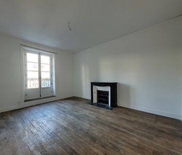 Location Appartement 1 pièce 29m² FOUGERES 35300 - Photo 3