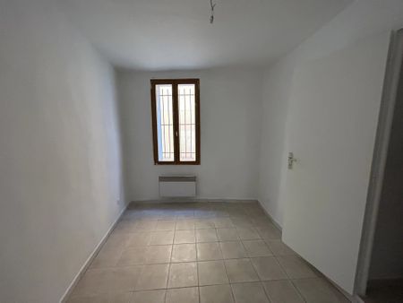 Location Appartement 2 pièces 25m² AUBAGNE 13400 - Photo 5