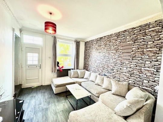 Briggs Street, Barnsley - Photo 1