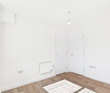 Phoenix Court, Hawkins Road, Colchester, CO2 8ZE - Photo 3