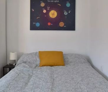 Carrer Sants Just i Pastor, Valencia, Valencian Community 46021 - Photo 4