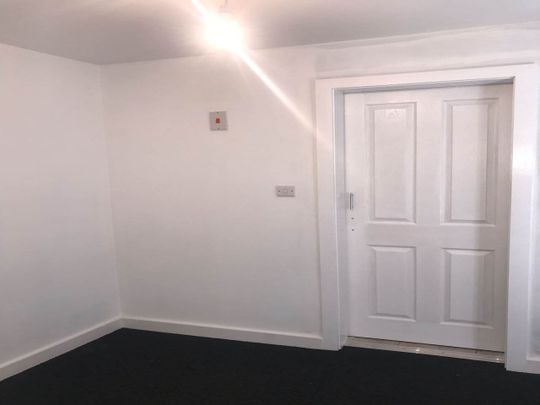 Bridge Road, Woolston, SO19, Southampton - Photo 1