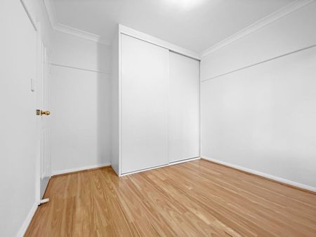 Modern 3 bedroom apartment - Photo 2