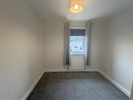 2 Kilbride Gardens, Antrim, BT41 1DS - Photo 3