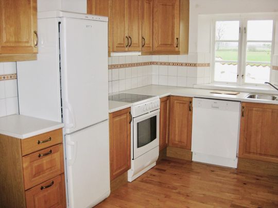Hasselbacksvägen, Gärds Köpinge - Photo 1