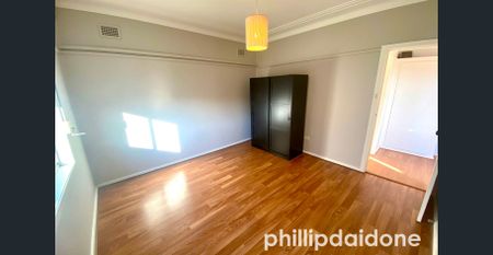 RENOVATED 3 BEDROOM HOME......... - Photo 4