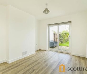 3 bedroom semi-detached house to rent - Photo 6