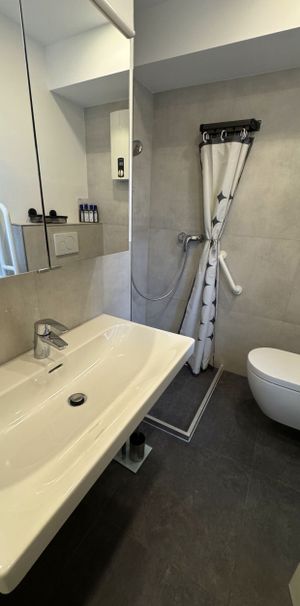 56179 Vallendar :Möbliertes Apartment im Erdgeschoss in WHU-Nähe - Photo 2