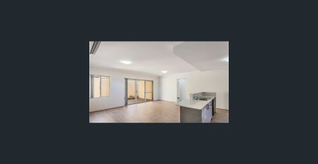 GREAT LOCATION EASY CARE GREAT FAMILY HOME - Photo 4