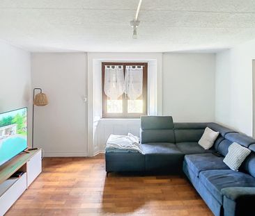 Appartement de 91m2 deux chambres en duplex - Photo 2