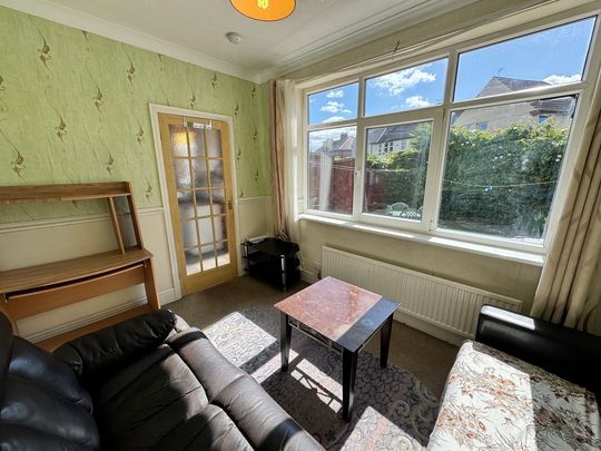 Giles Avenue, Tang Hall - P1849 - Photo 1