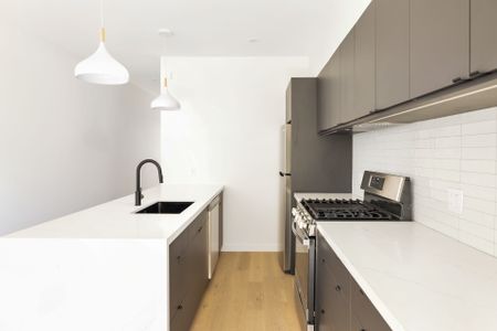 For Lease - 86 Lansdowne Avenue Unit# Unit #2, Toronto, Ontario - Photo 4