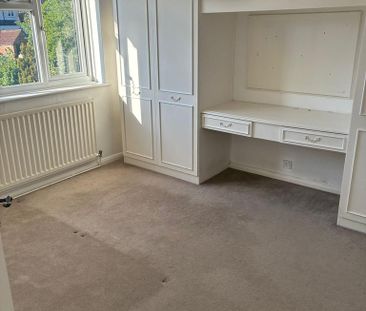 2 bedroom maisonette to rent - Photo 2