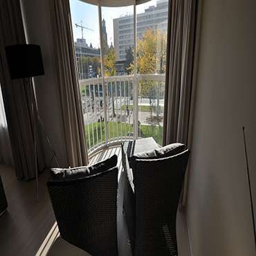 Te huur appartement aan het Weena in Rotterdam Centrum. - Photo 1