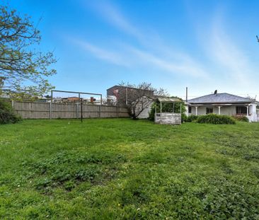 2 Cotswold Place, Moonah TAS 7009 - House For Rent | Domain - Photo 2